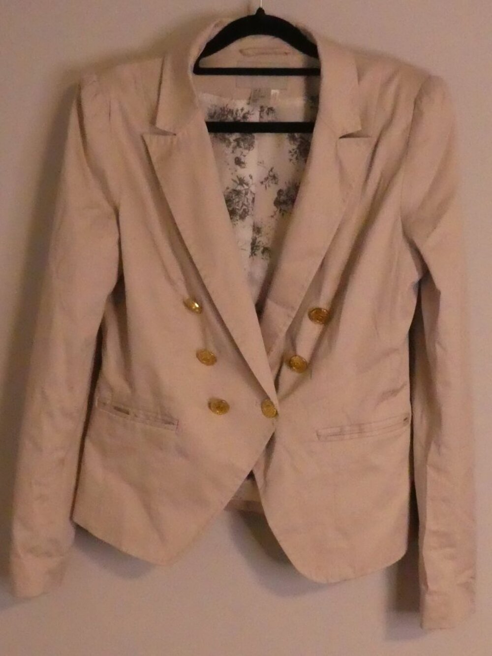 H&M Beige Double Breasted Tailored Blazer with Gold Buttons - size 8